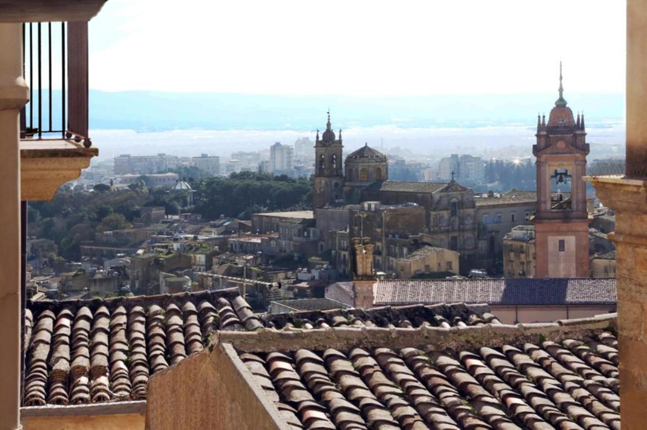 La Scalinata Home Apartment Caltagirone Dış mekan fotoğraf